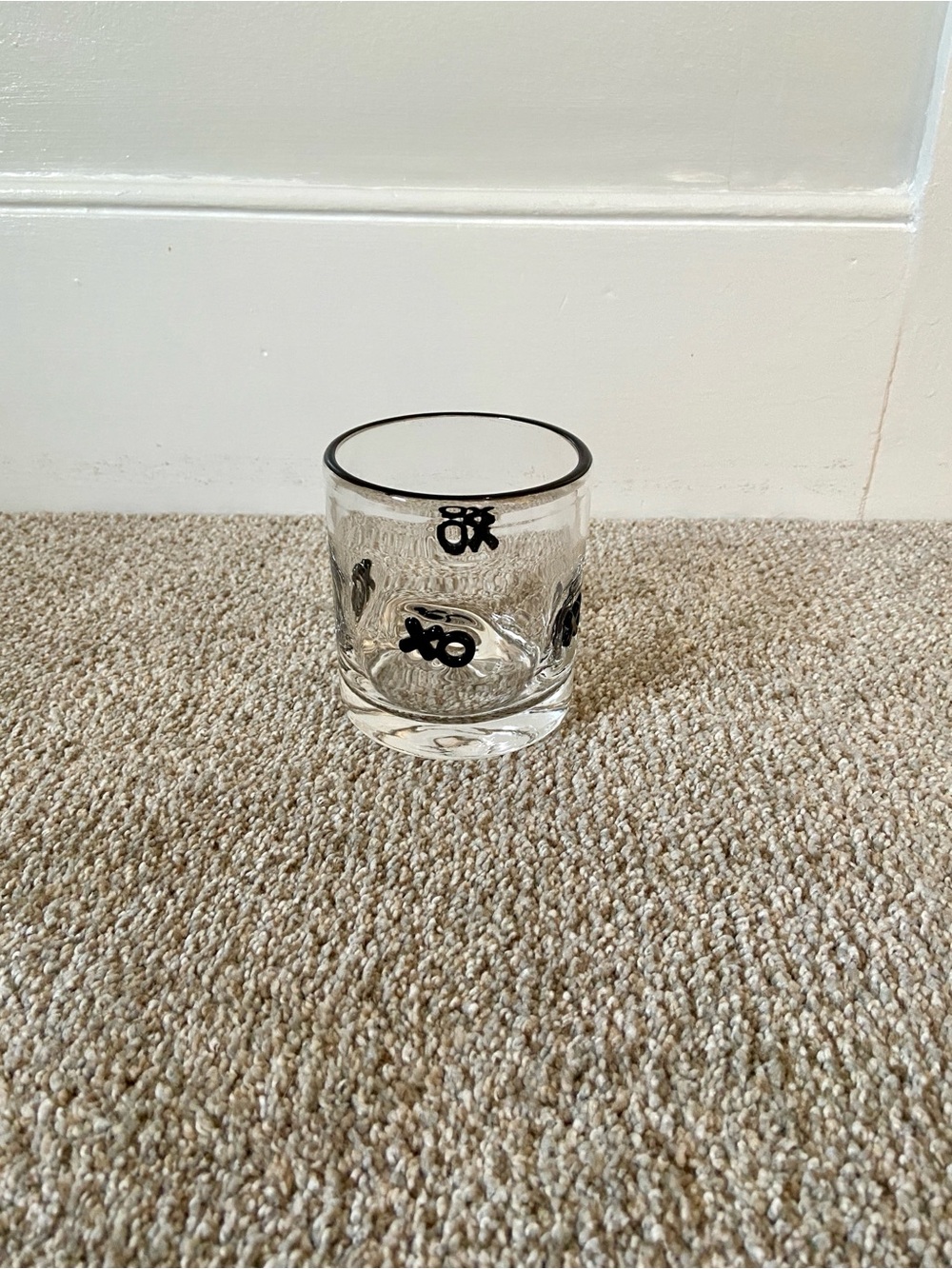 NWOT Icon Juice XO glass TJ Maxx